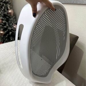 White and Gray Portable Speaker